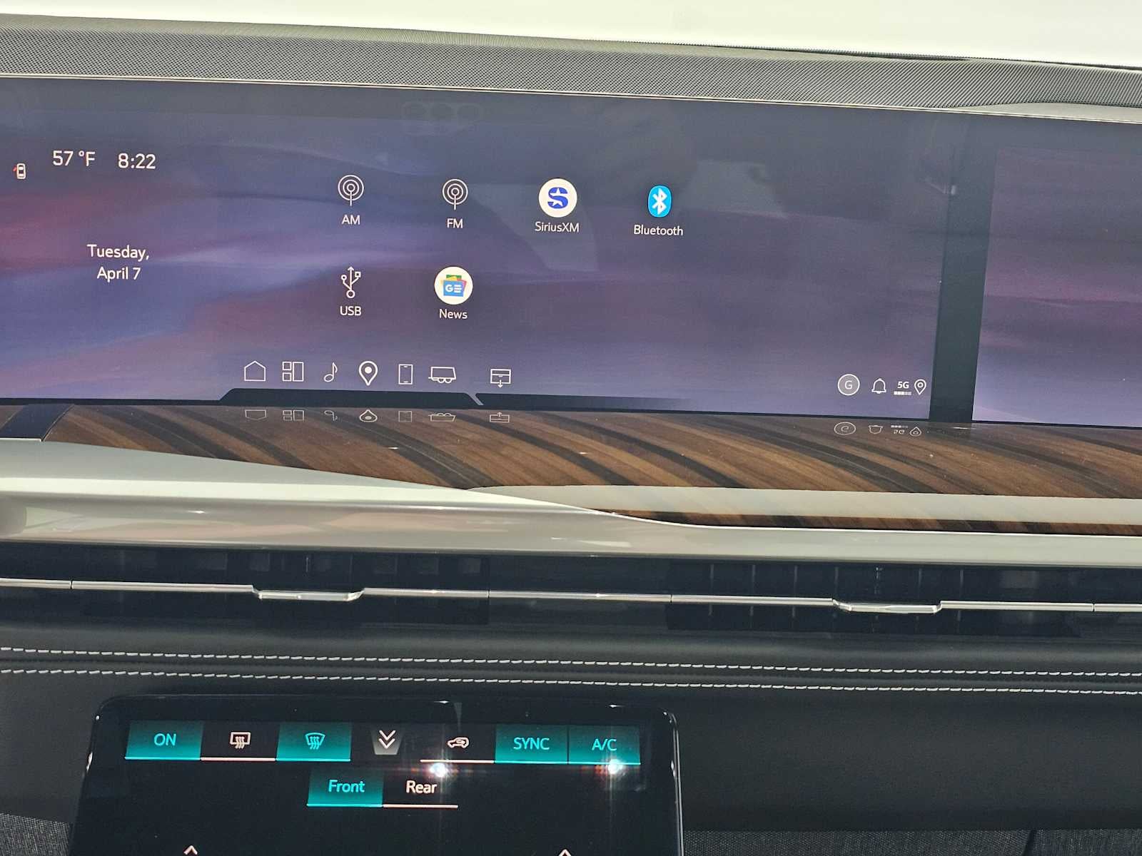 2026 Cadillac Escalade Platinum Luxury