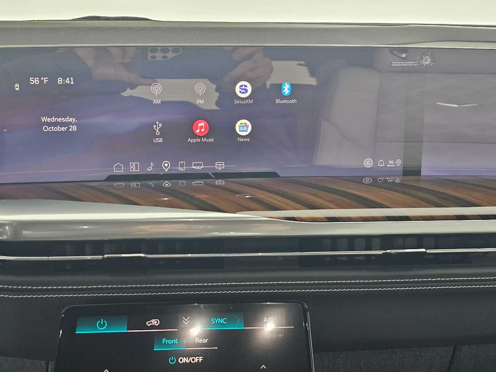 2027 Cadillac Escalade 4WD Platinum Sport