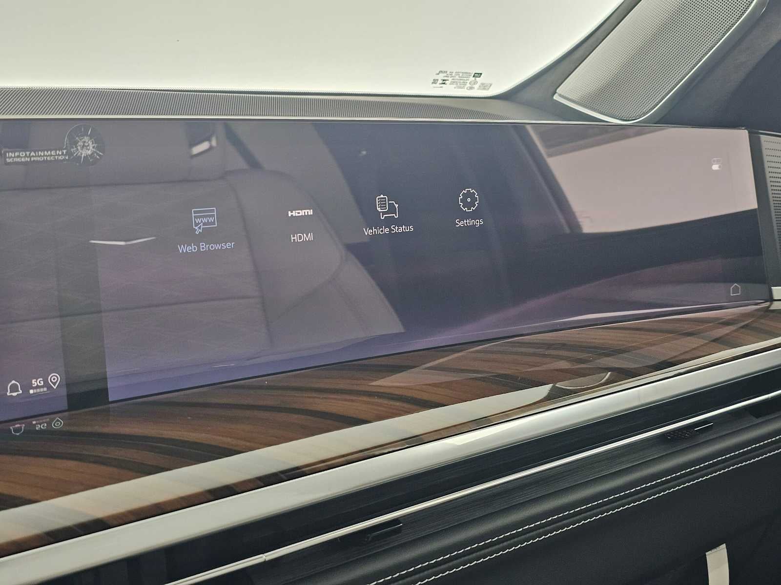 2027 Cadillac Escalade 4WD Platinum Sport