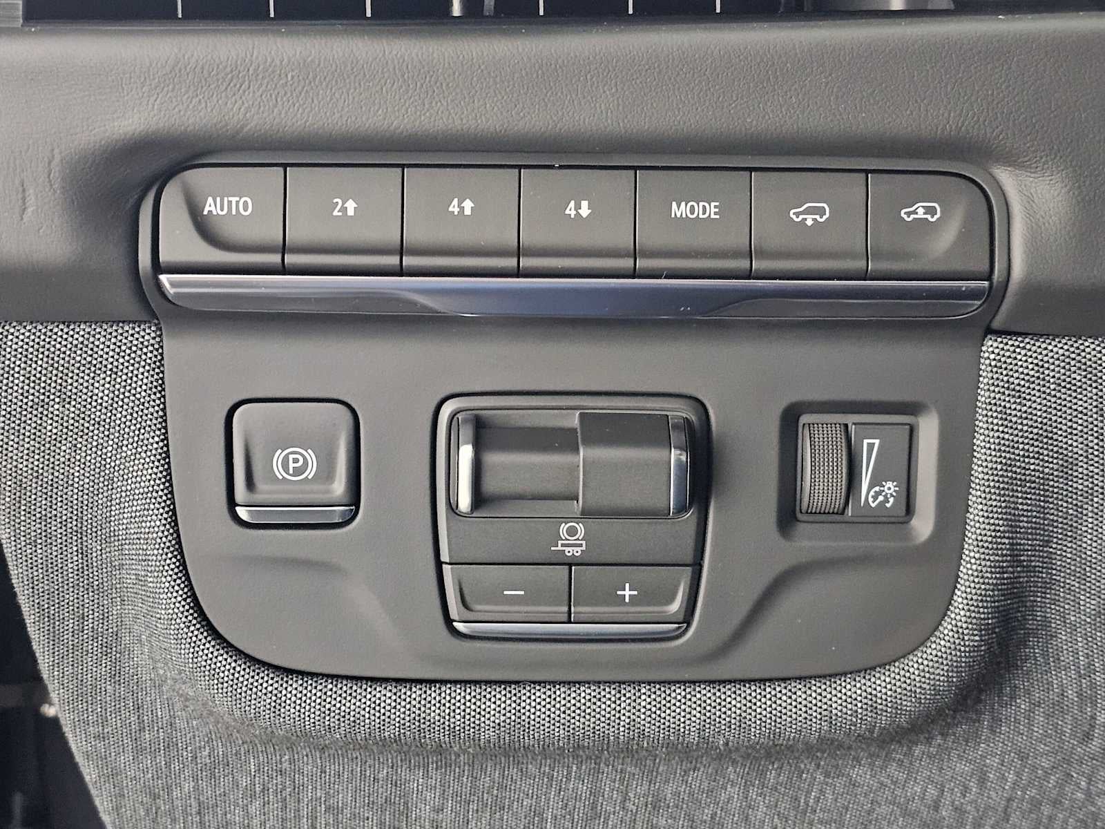 2027 Cadillac Escalade 4WD Platinum Sport
