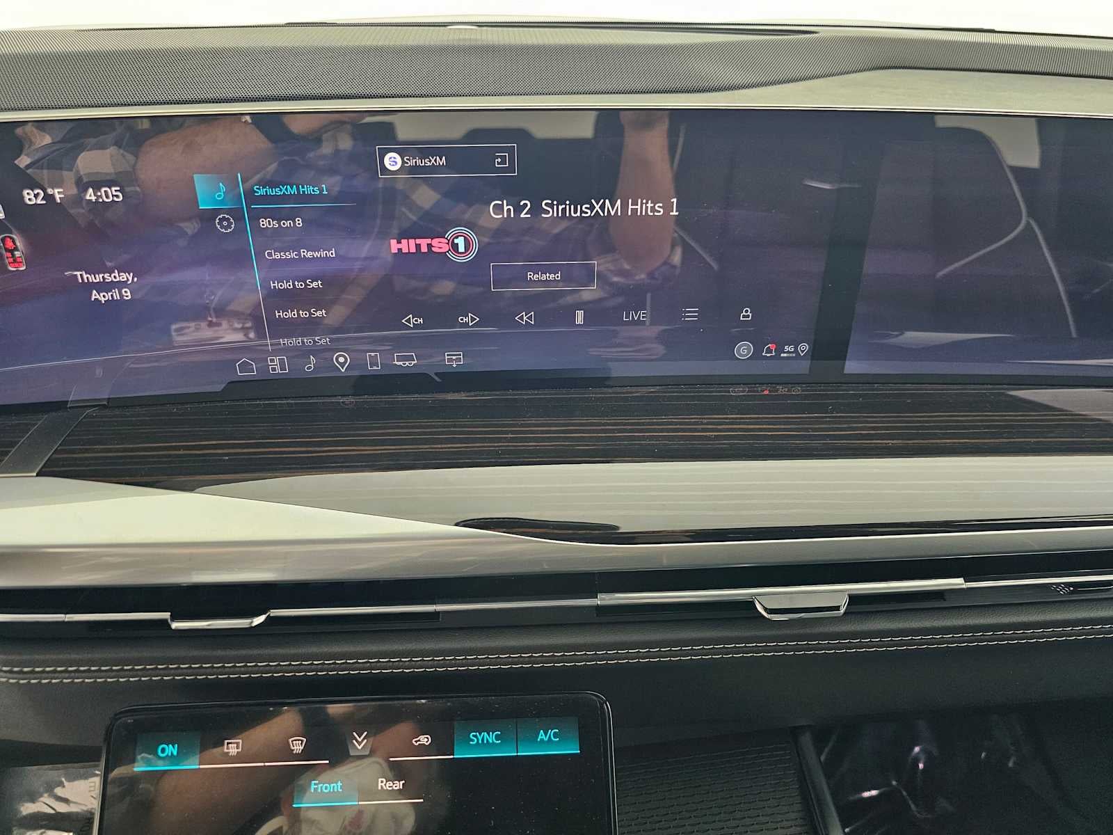 2026 Cadillac Escalade ESV Luxury