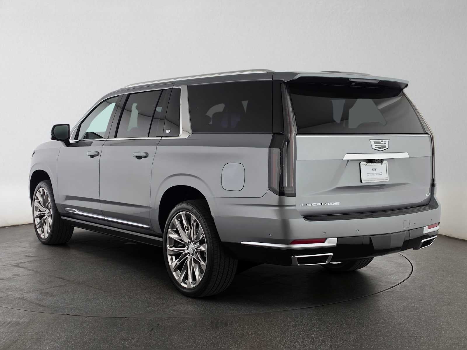 2026 Cadillac Escalade ESV Luxury