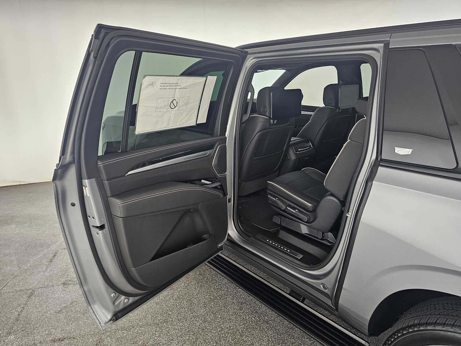 2026 Cadillac Escalade ESV Sport