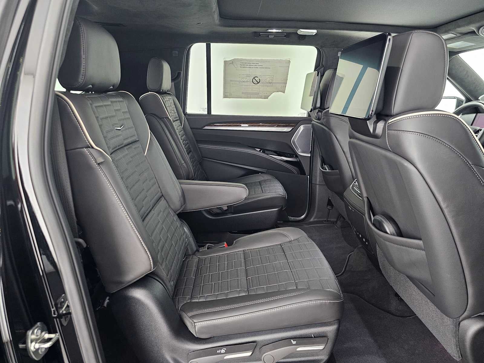 2026 Cadillac Escalade ESV Platinum Sport