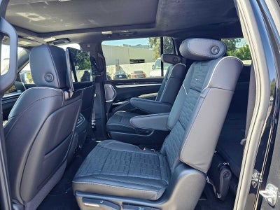 2026 Cadillac Escalade ESV Platinum Sport
