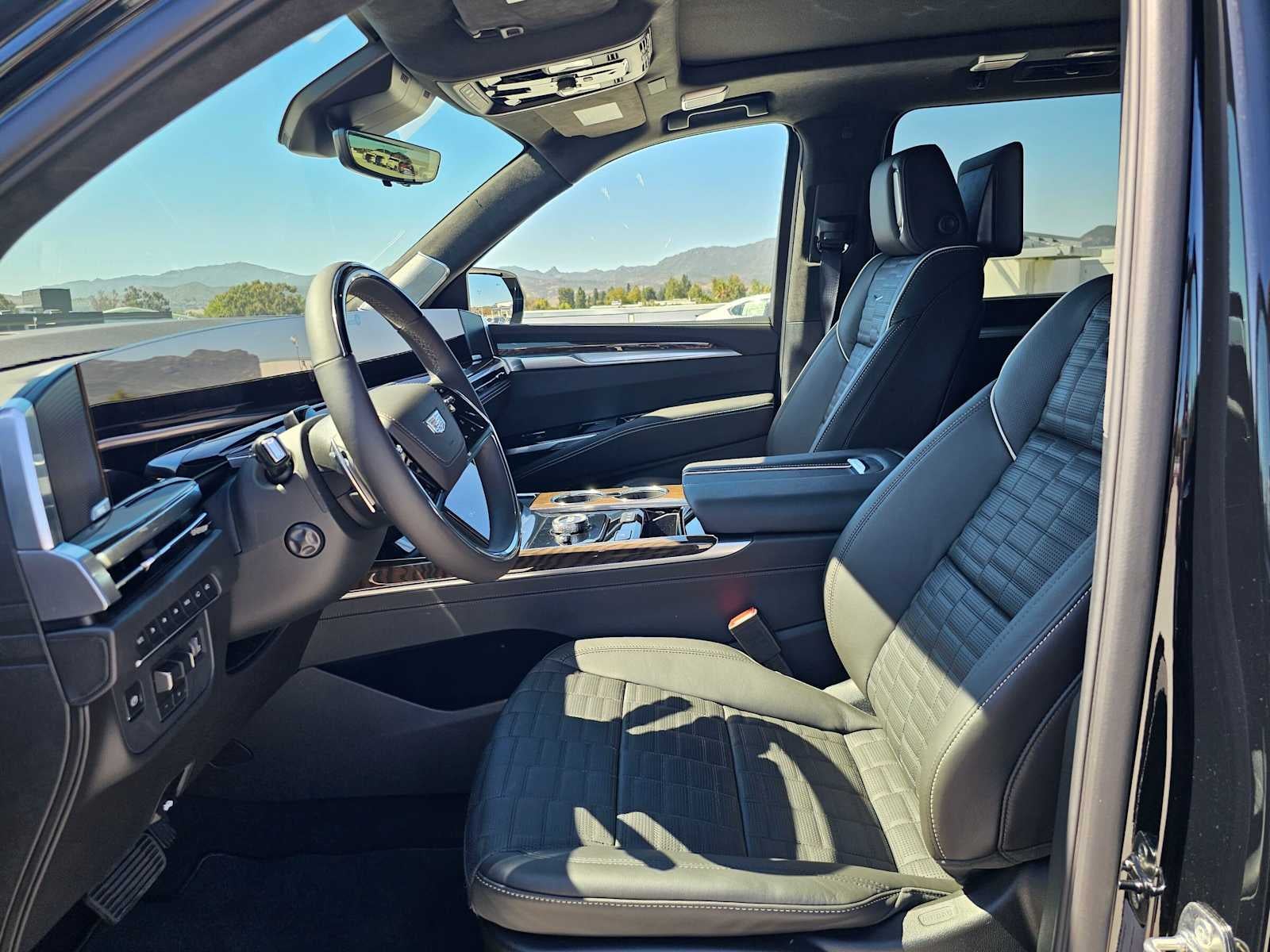 2026 Cadillac Escalade ESV Platinum Sport