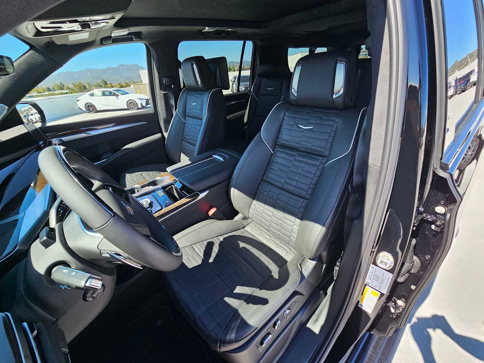 2026 Cadillac Escalade ESV Platinum Sport
