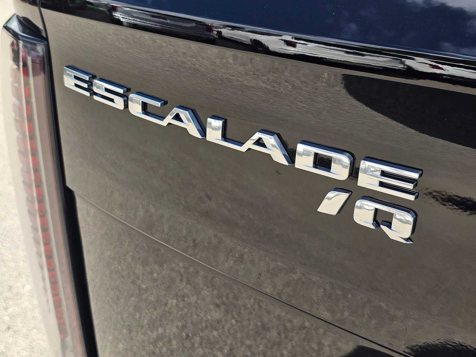 2026 Cadillac ESCALADE IQ Luxury