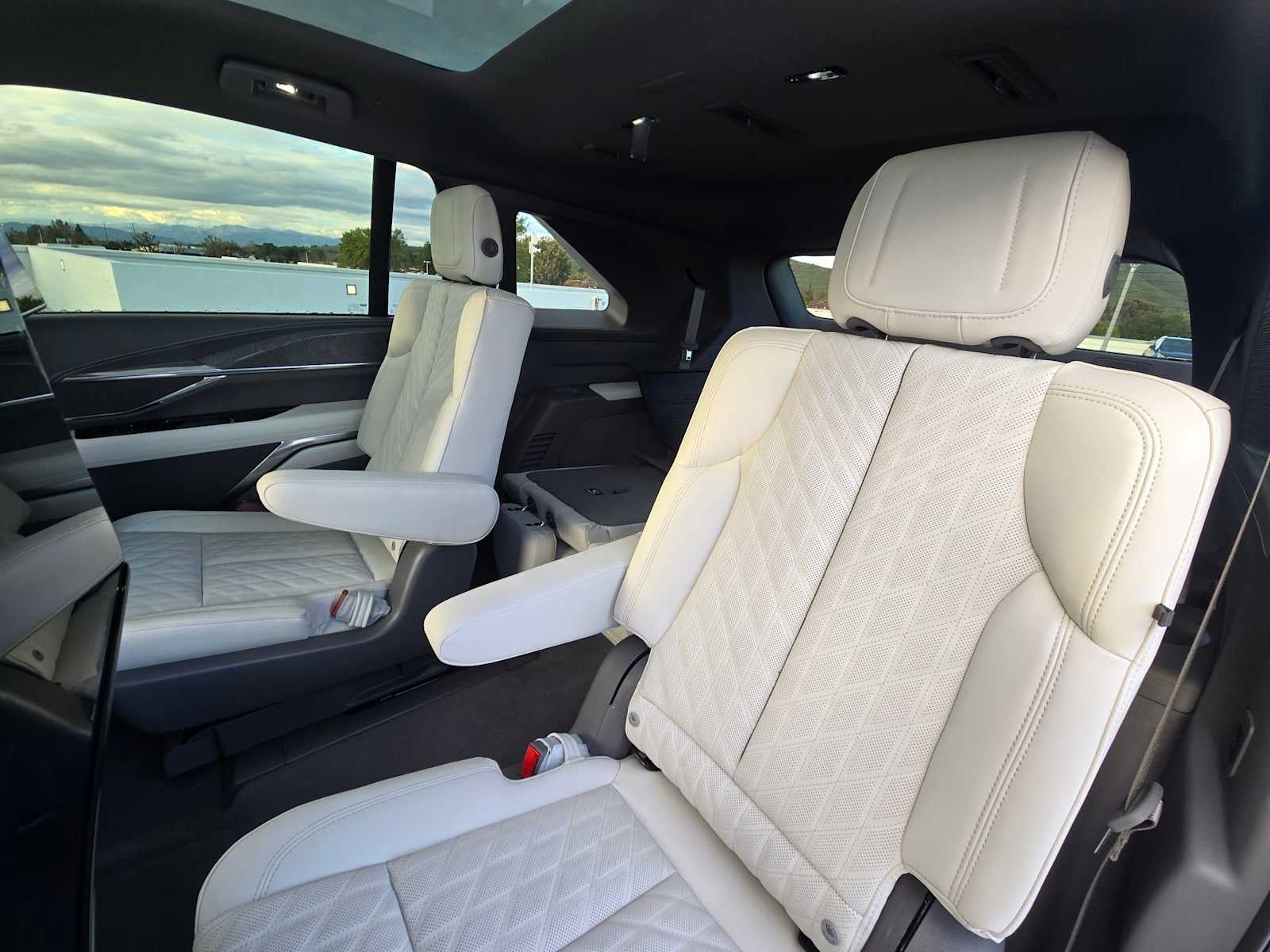 2026 Cadillac ESCALADE IQ Luxury