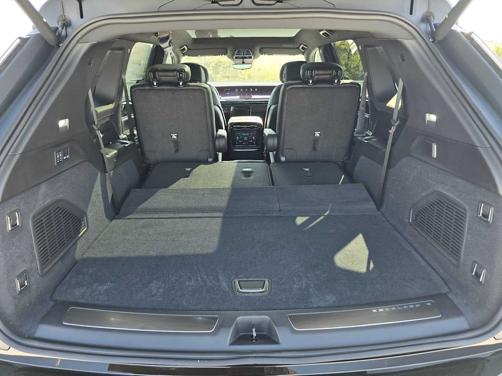 2026 Cadillac ESCALADE IQ Luxury