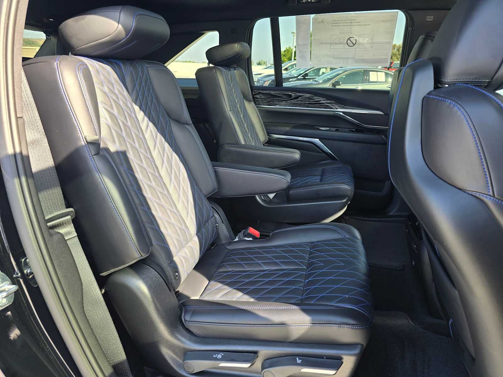 2026 Cadillac ESCALADE IQ Luxury