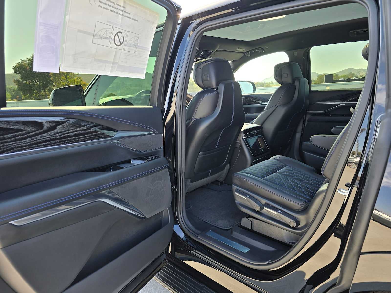 2026 Cadillac ESCALADE IQ Luxury