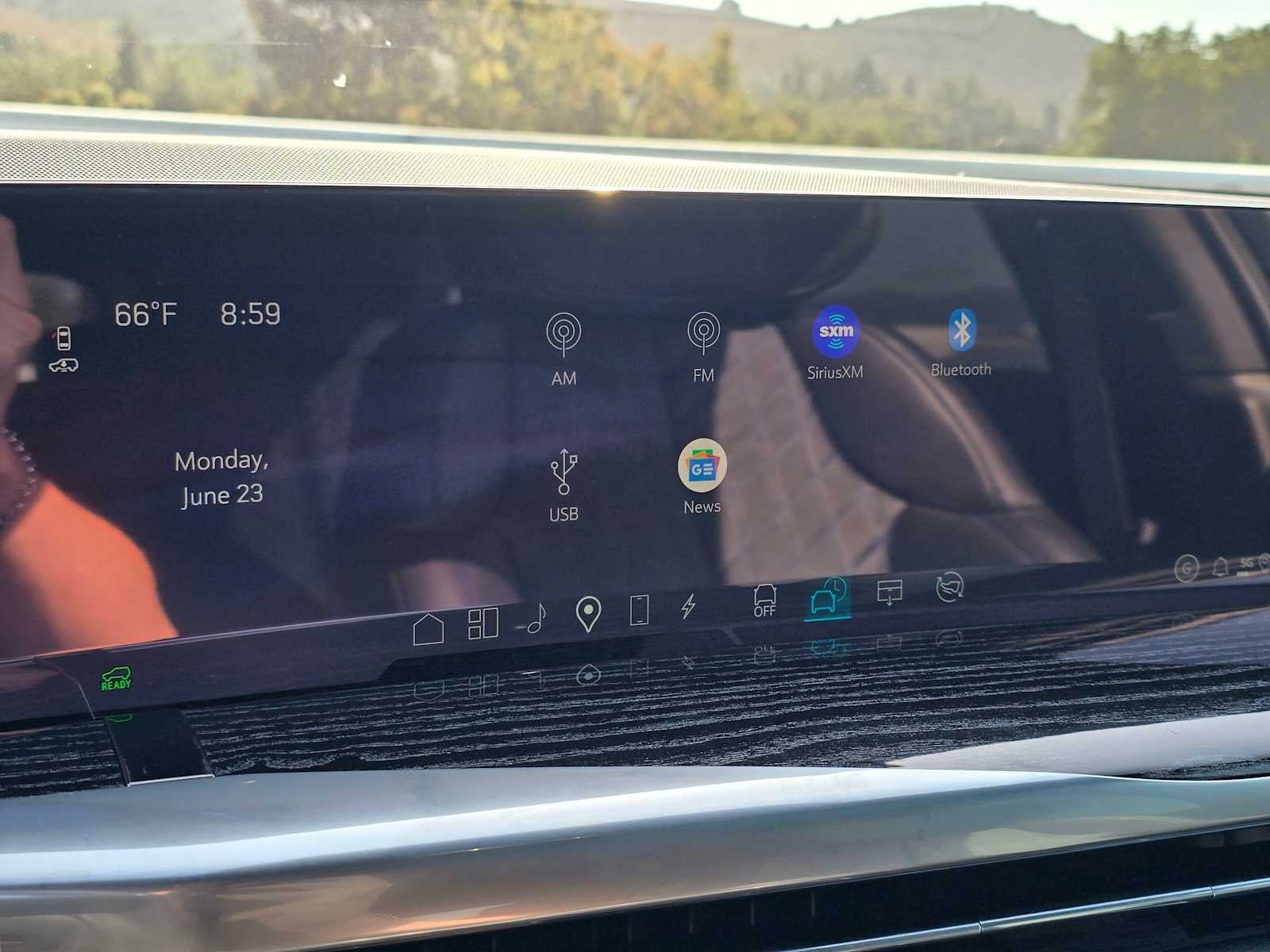 2026 Cadillac ESCALADE IQ Luxury