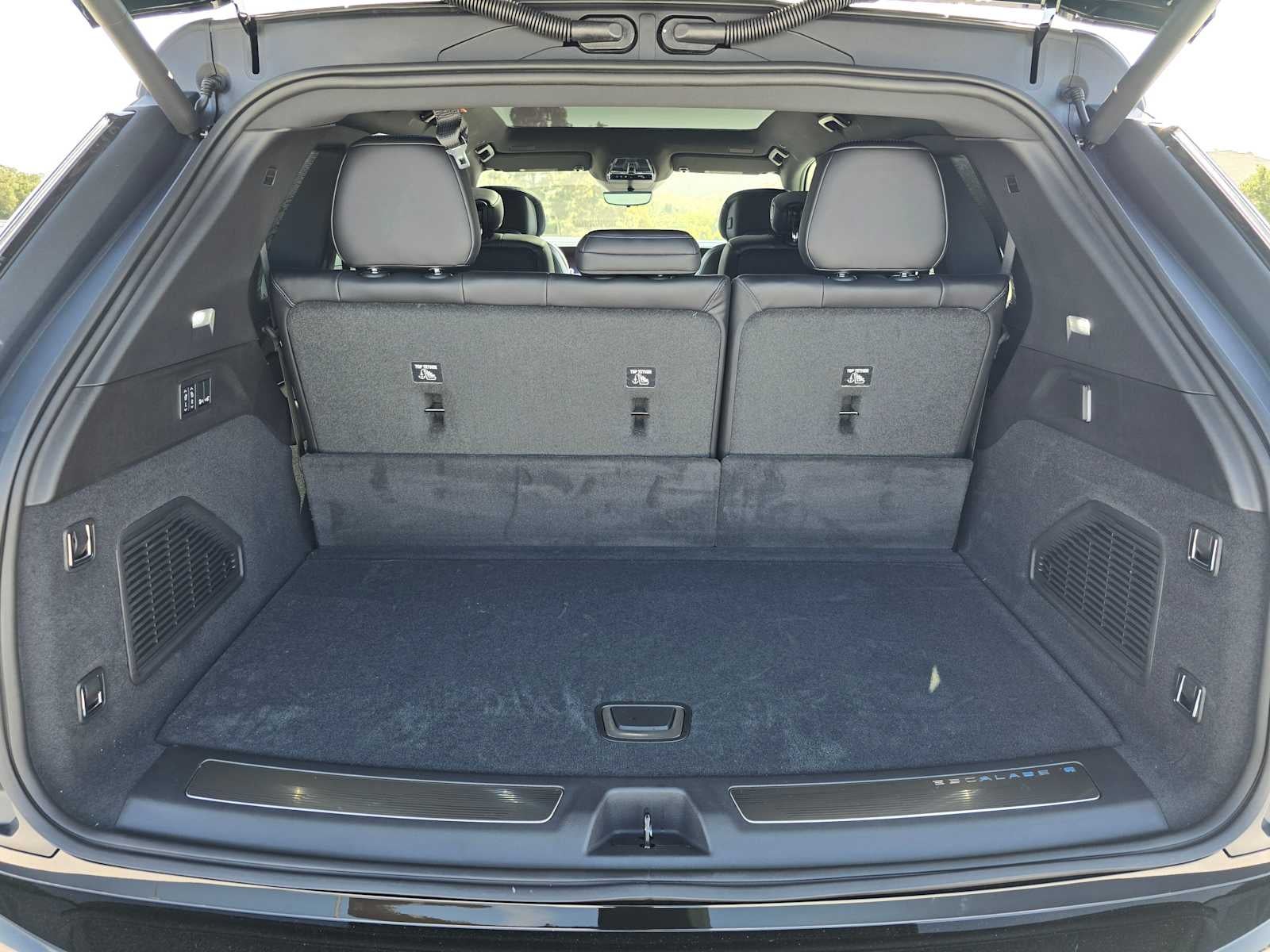 2026 Cadillac ESCALADE IQ Luxury