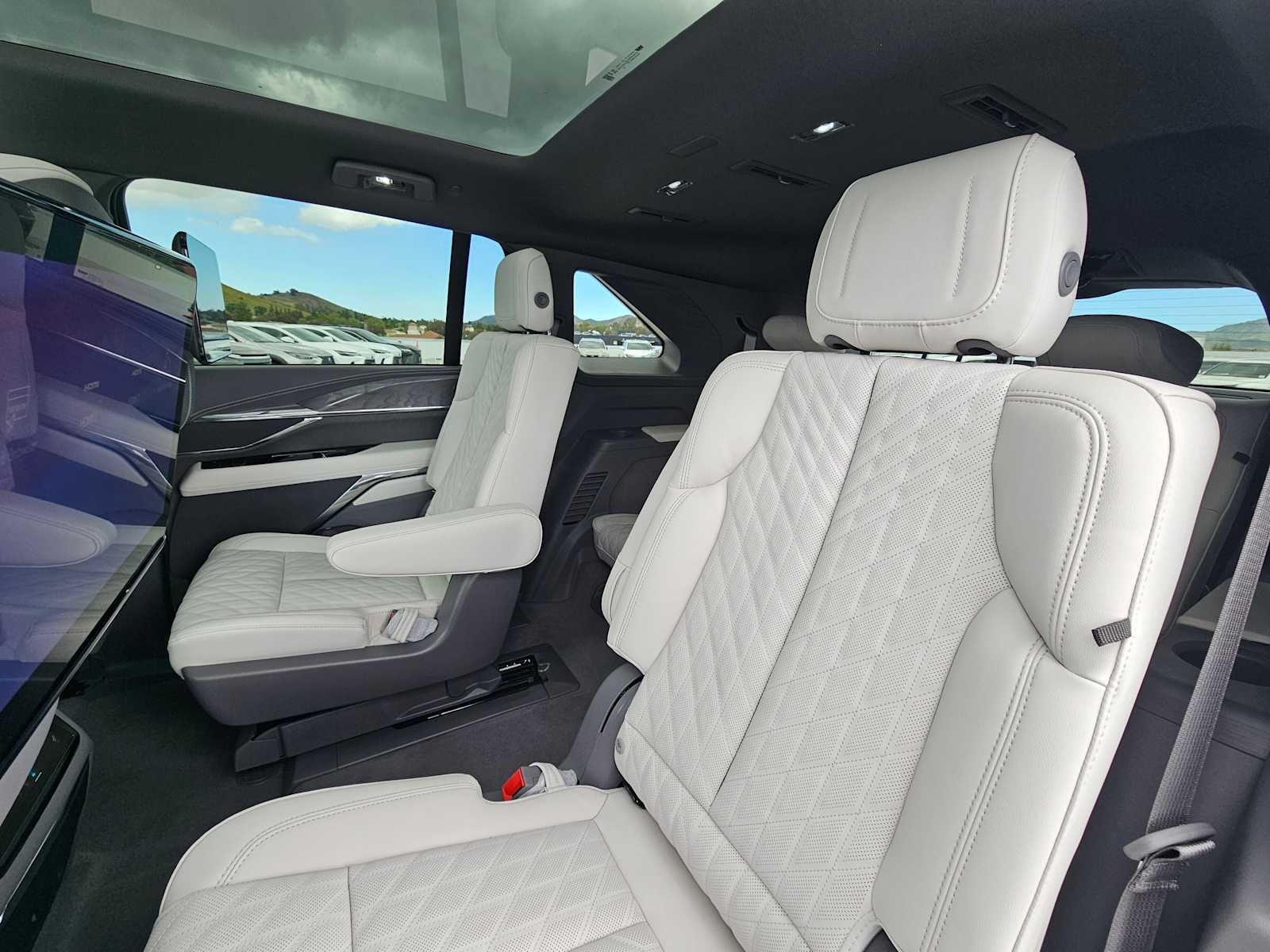 2026 Cadillac ESCALADE IQ Luxury