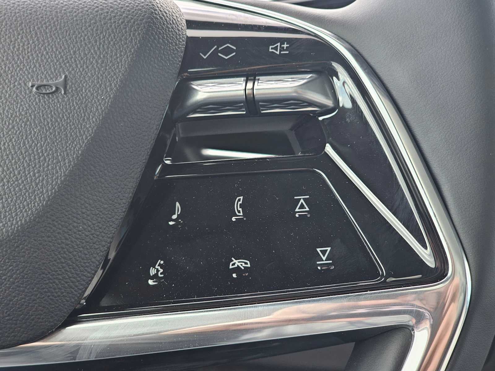 2026 Cadillac ESCALADE IQ Luxury