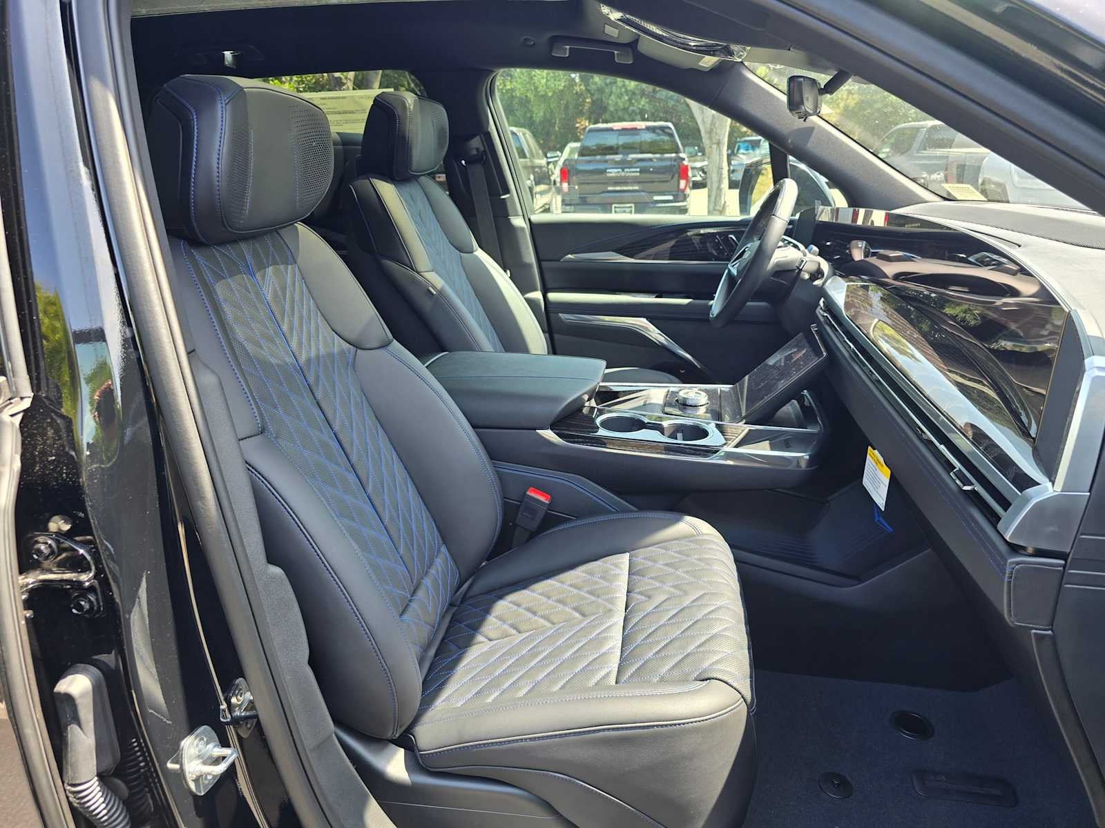 2026 Cadillac ESCALADE IQ Luxury