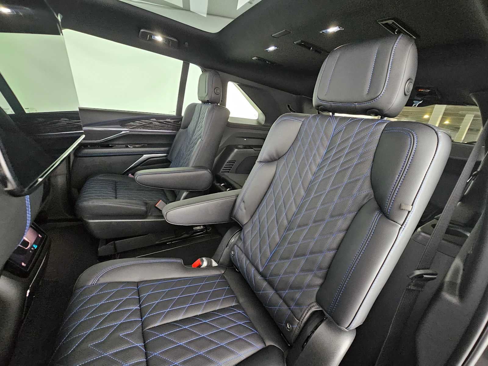 2026 Cadillac ESCALADE IQ Luxury