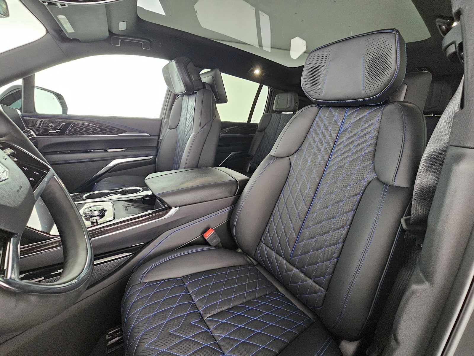 2026 Cadillac ESCALADE IQ Luxury