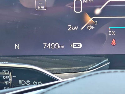 2025 Cadillac ESCALADE IQ Luxury 2