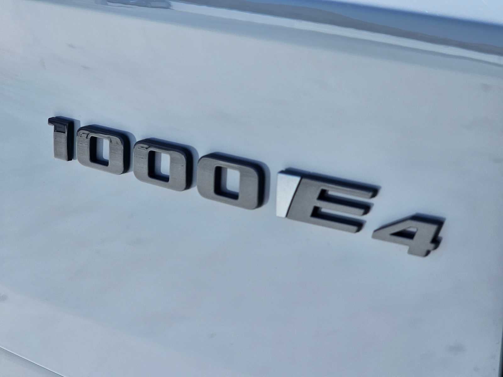 2026 Cadillac ESCALADE IQ Sport