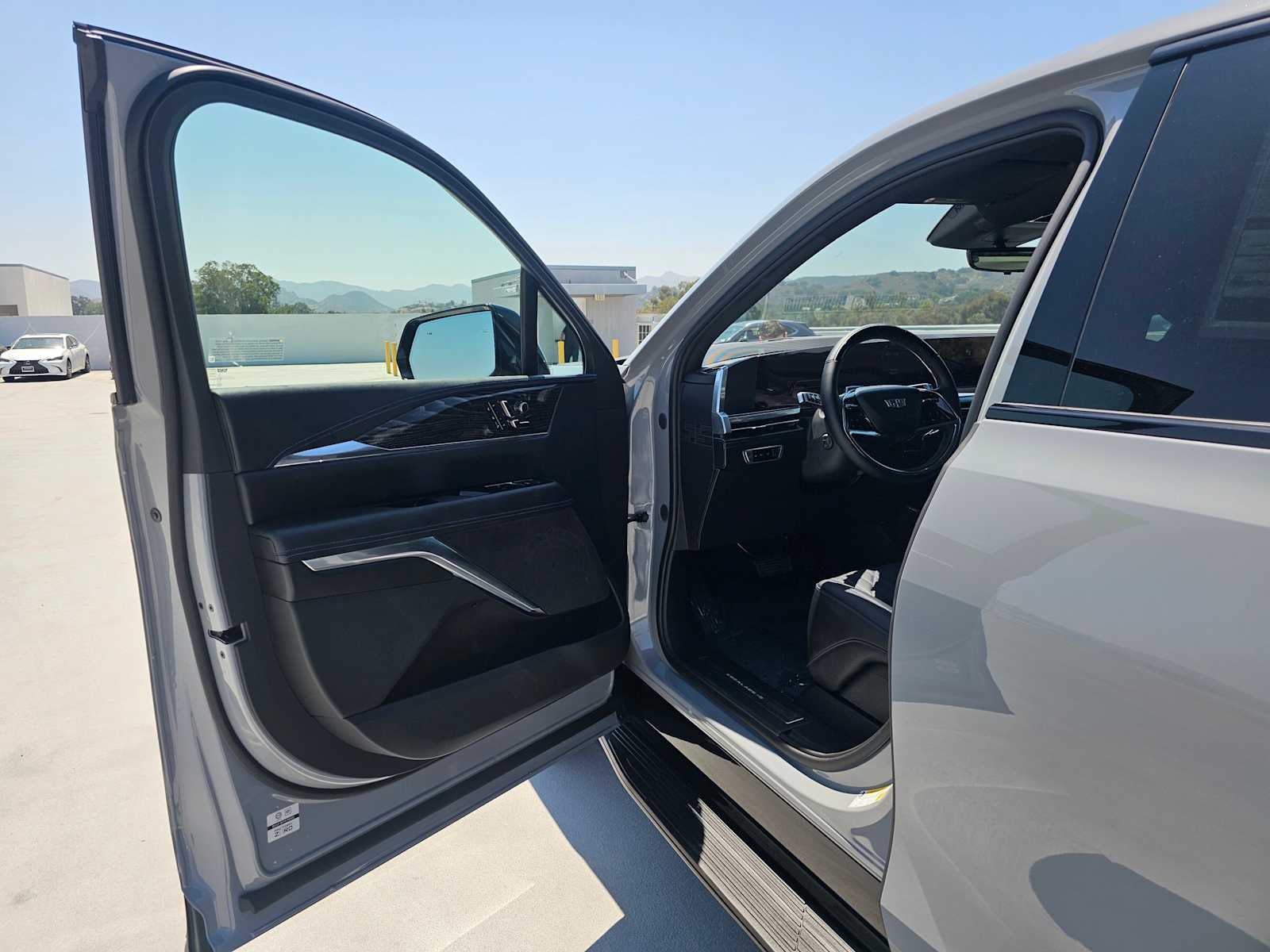 2026 Cadillac ESCALADE IQ Sport