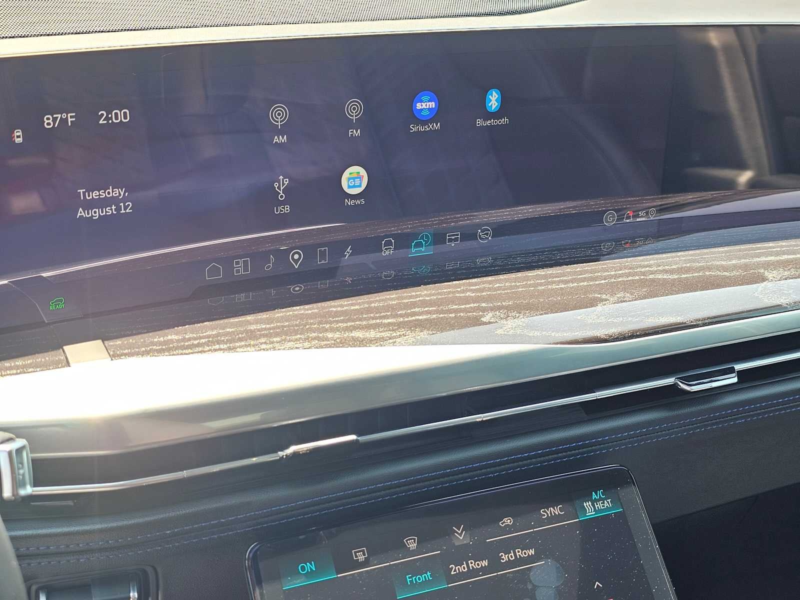 2026 Cadillac ESCALADE IQ Sport