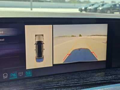 2025 Cadillac ESCALADE IQ Sport 1