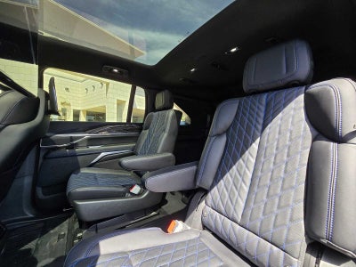 2026 Cadillac ESCALADE IQ Sport