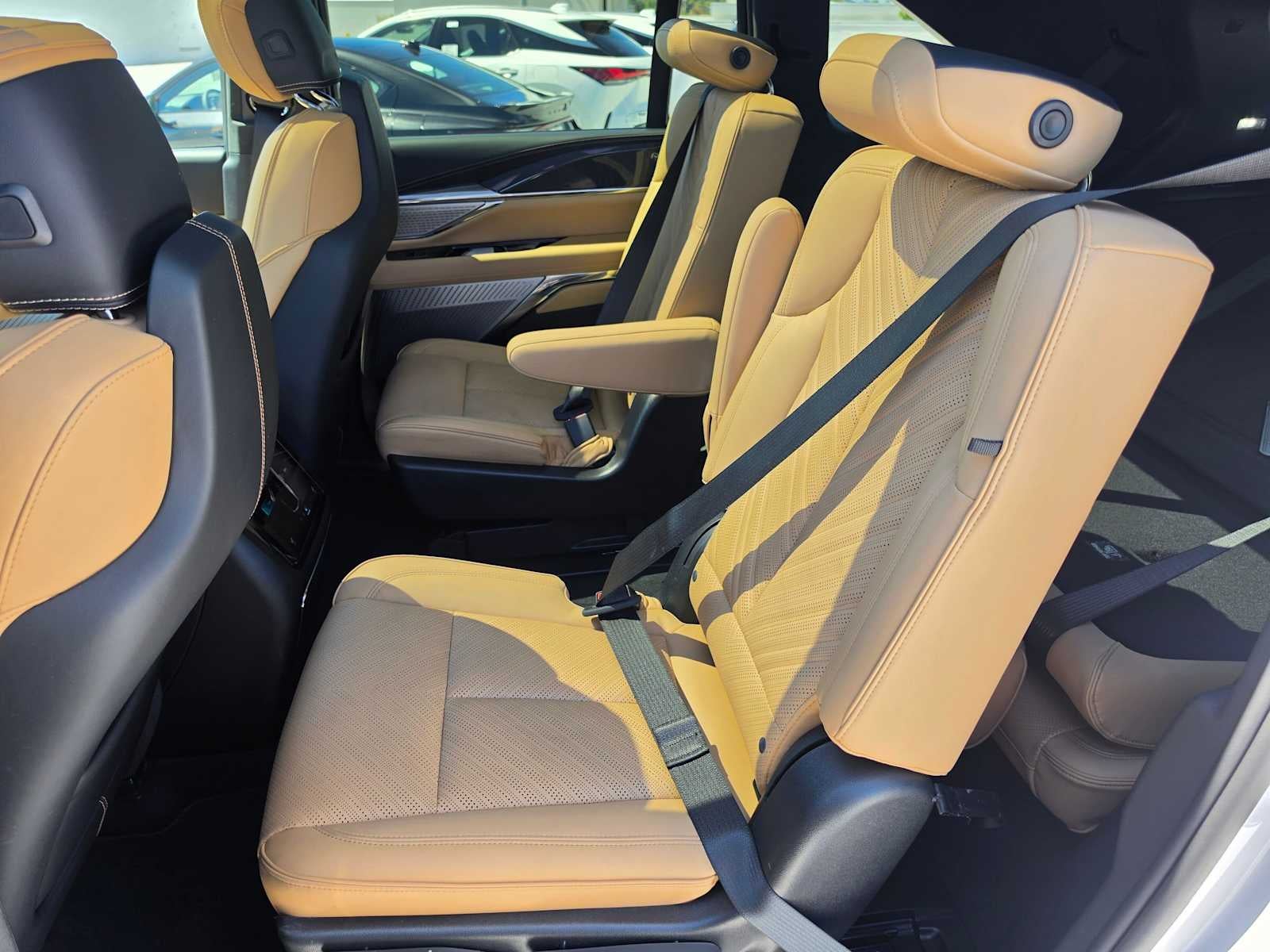 2025 Cadillac ESCALADE IQ Sport 2