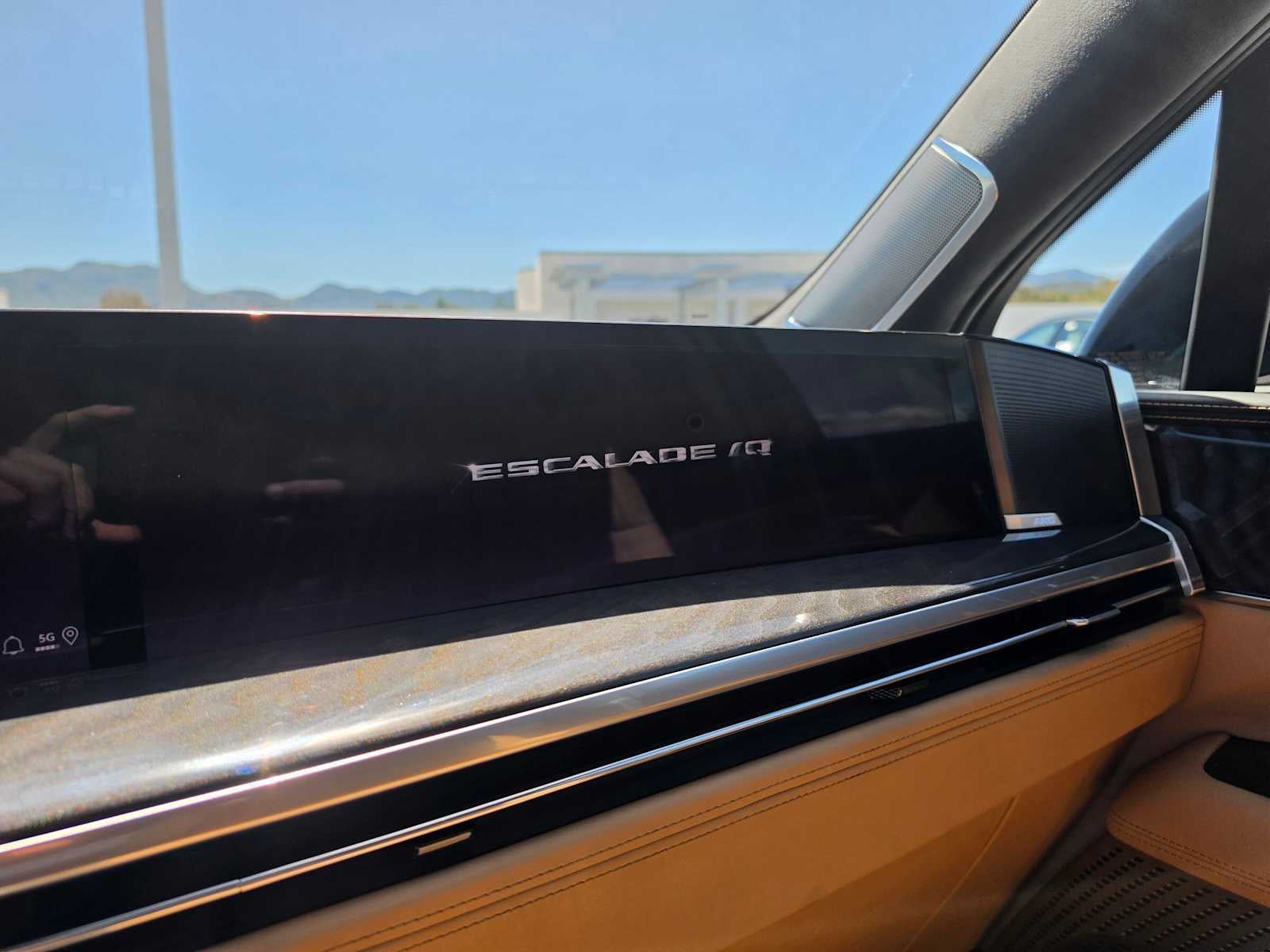 2025 Cadillac ESCALADE IQ Sport 2