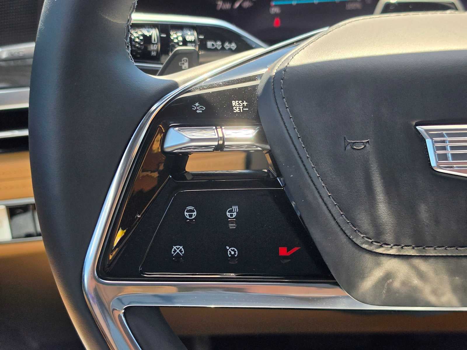 2025 Cadillac ESCALADE IQ Sport 2