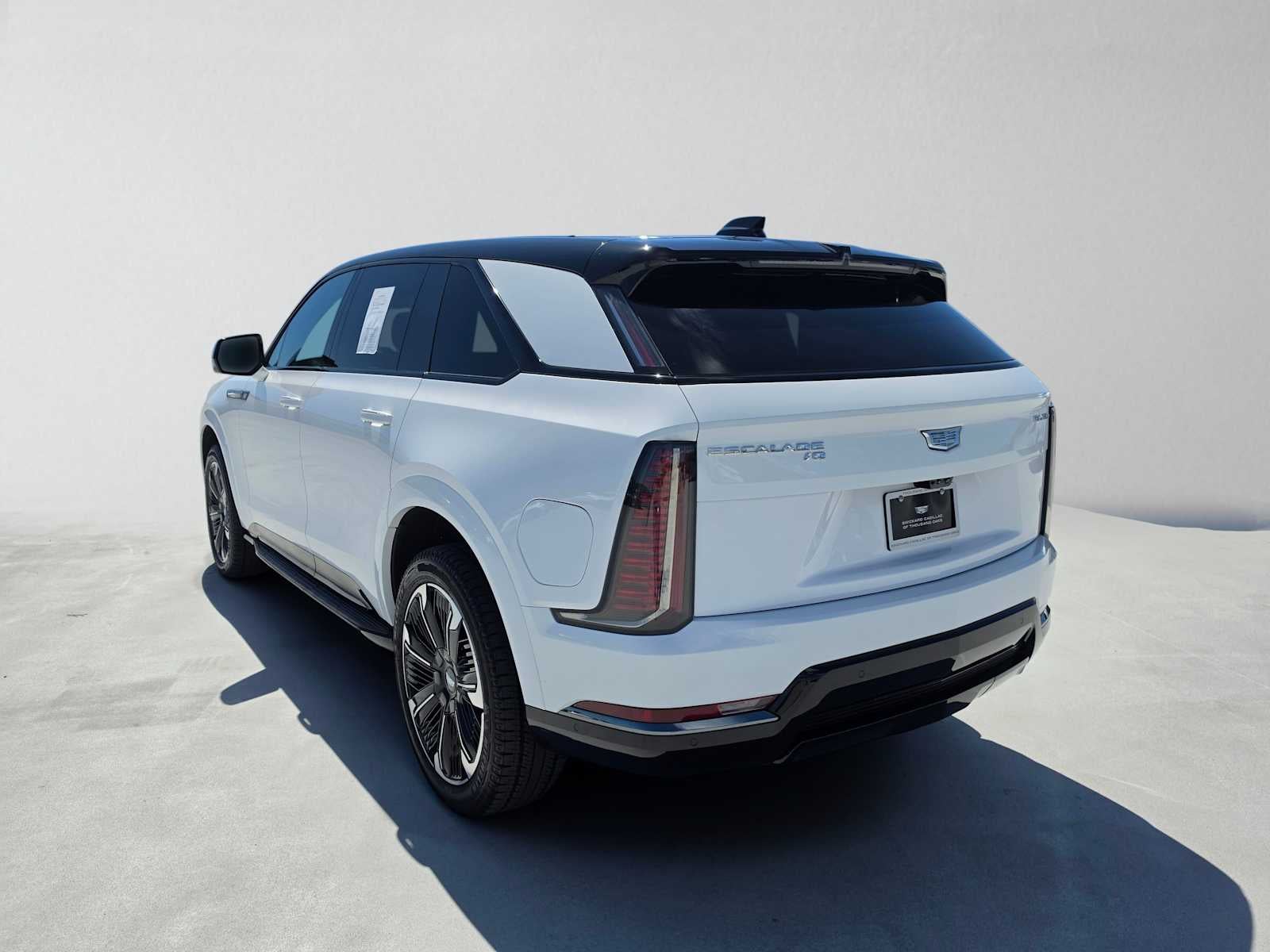 2025 Cadillac ESCALADE IQ Sport 2