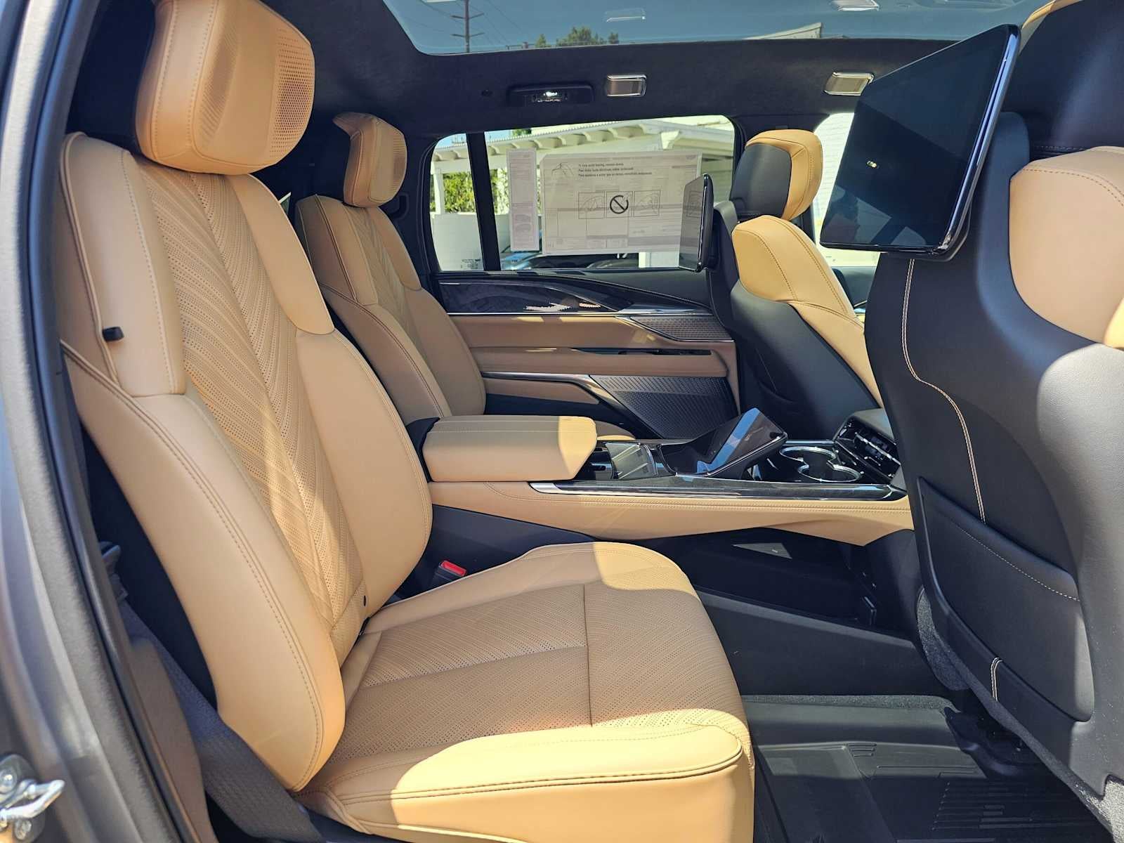 2026 Cadillac ESCALADE IQ Premium Sport