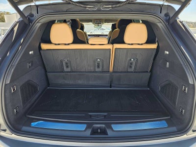 2026 Cadillac ESCALADE IQ Premium Sport