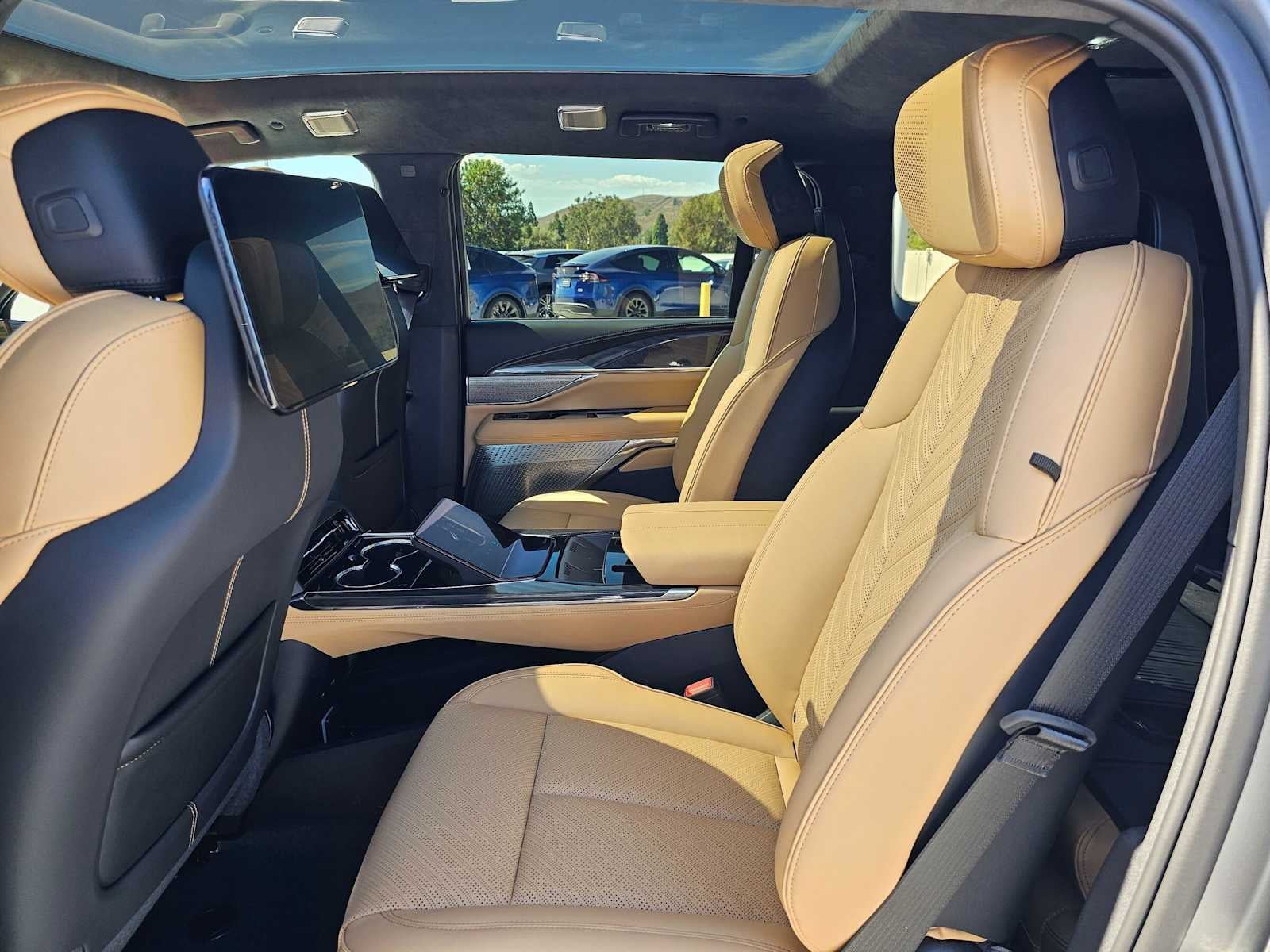 2026 Cadillac ESCALADE IQ Premium Sport