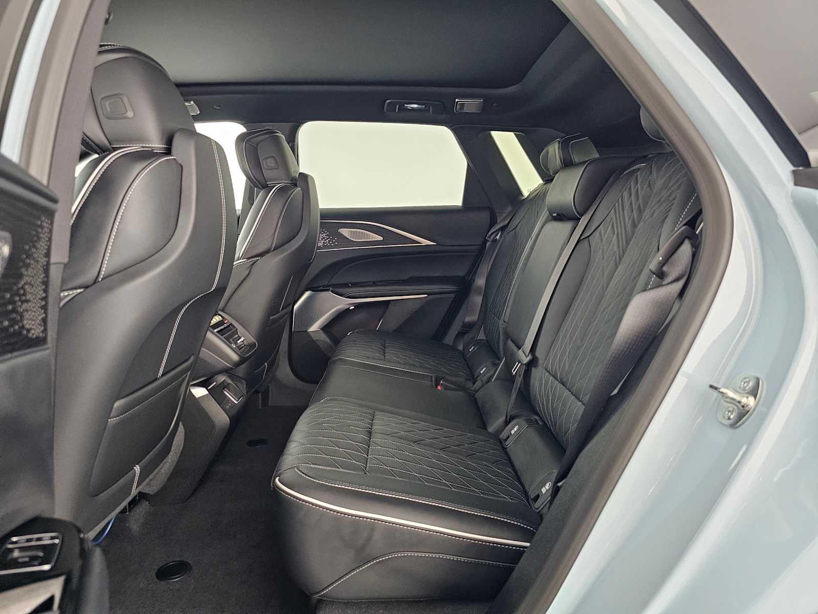 2026 Cadillac LYRIQ V-Series Premium