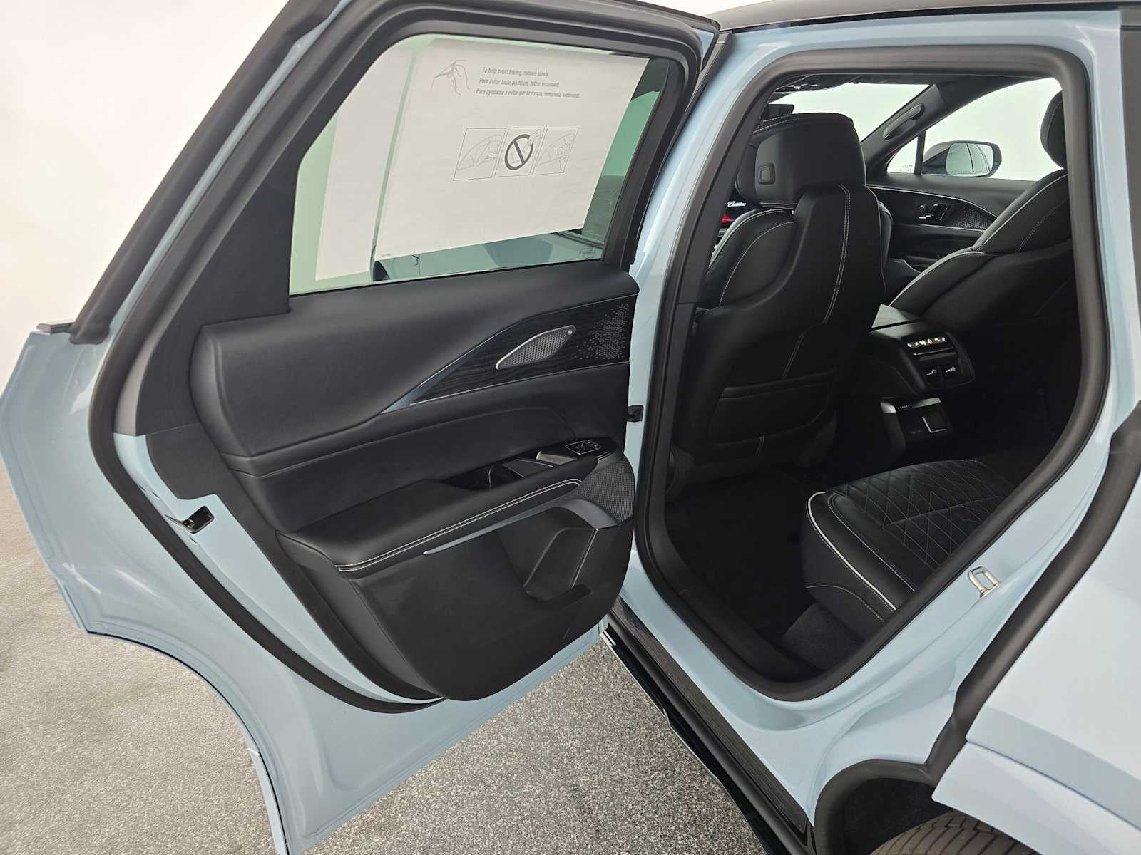 2026 Cadillac LYRIQ V-Series Premium