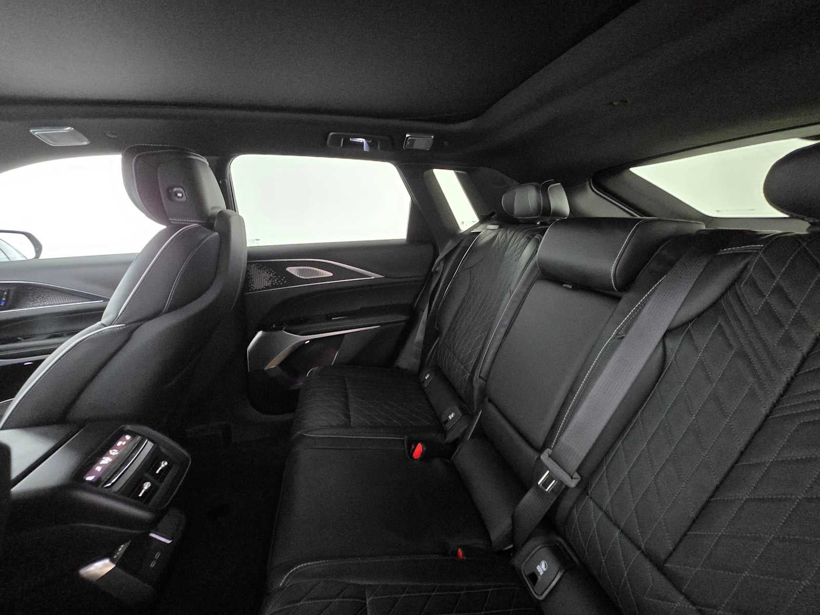 2026 Cadillac LYRIQ V-Series Premium