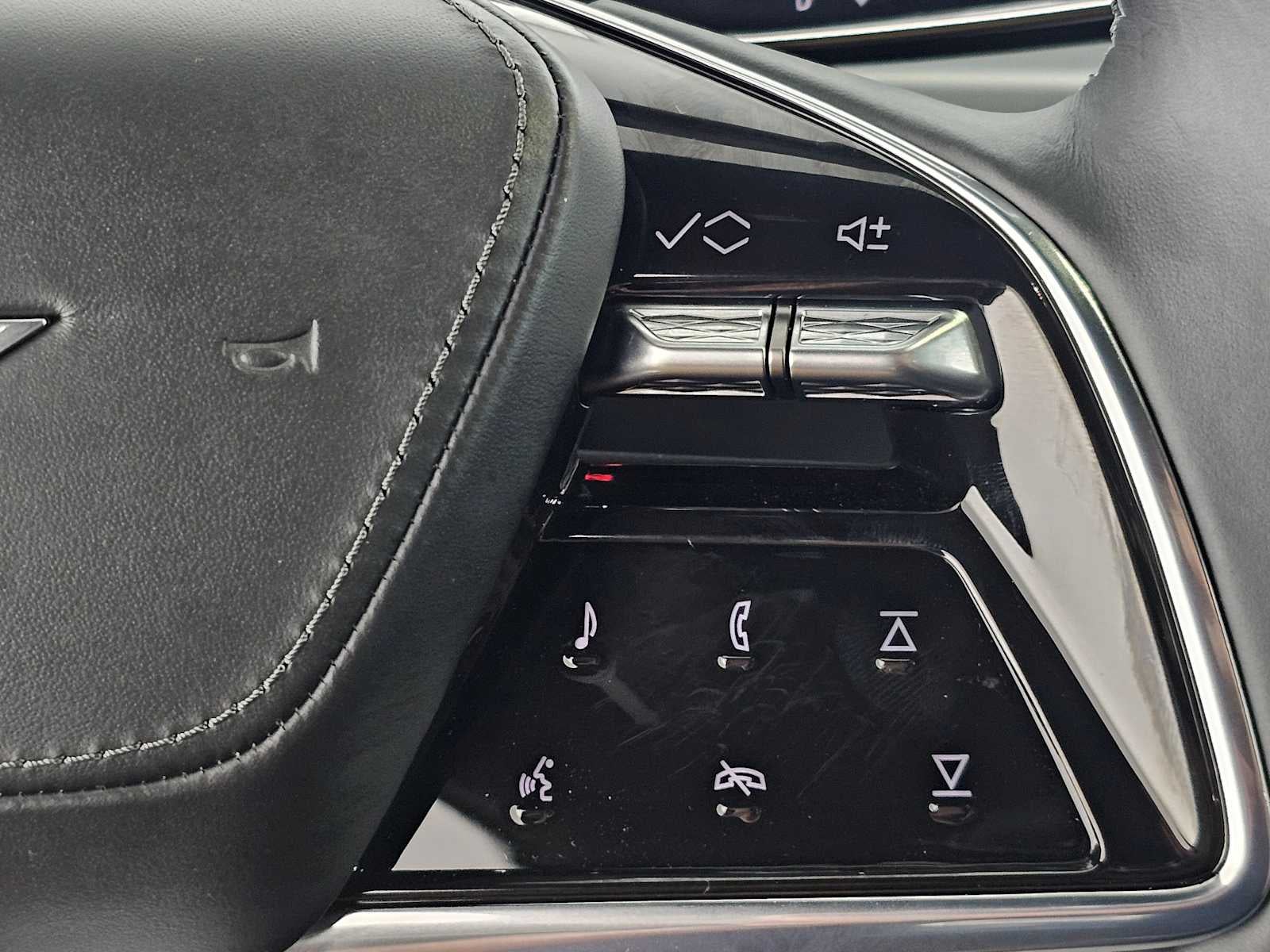 2026 Cadillac LYRIQ V-Series Premium