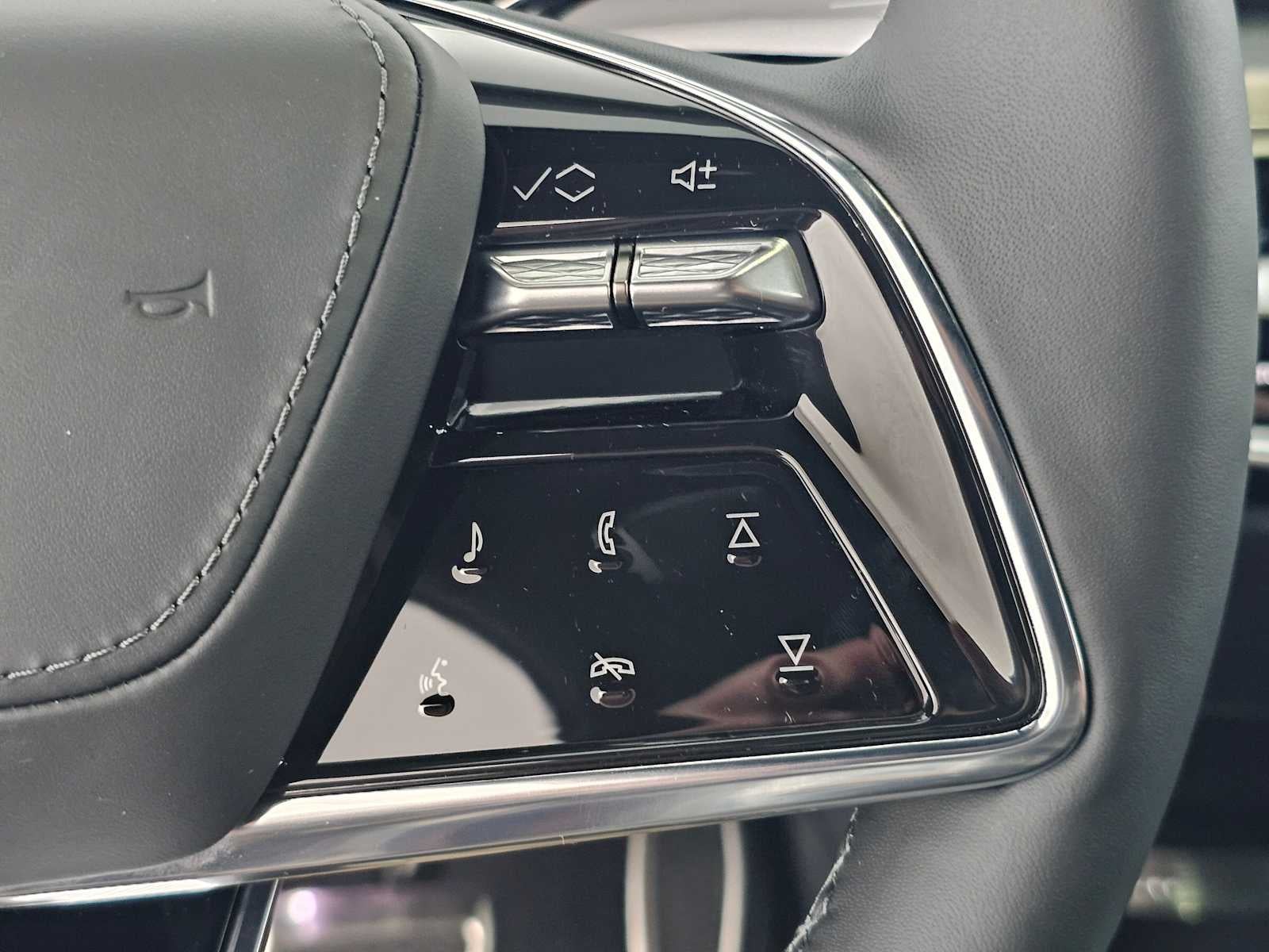 2026 Cadillac LYRIQ V-Series Premium