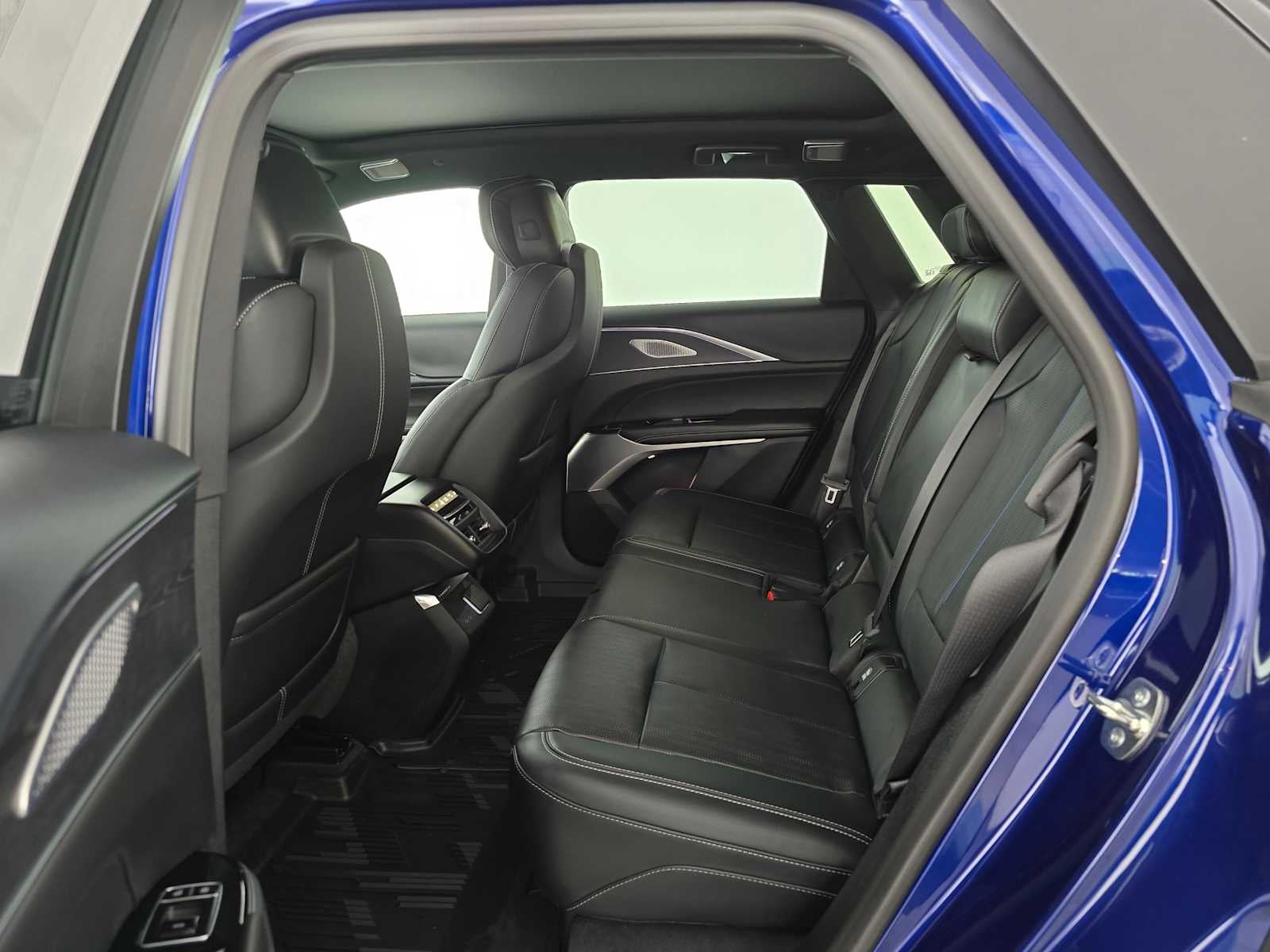 2026 Cadillac LYRIQ V-Series