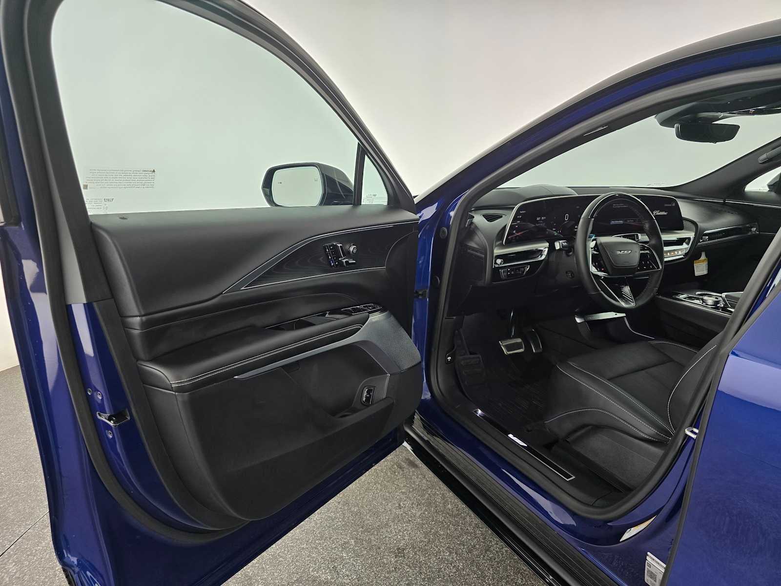 2026 Cadillac LYRIQ V-Series