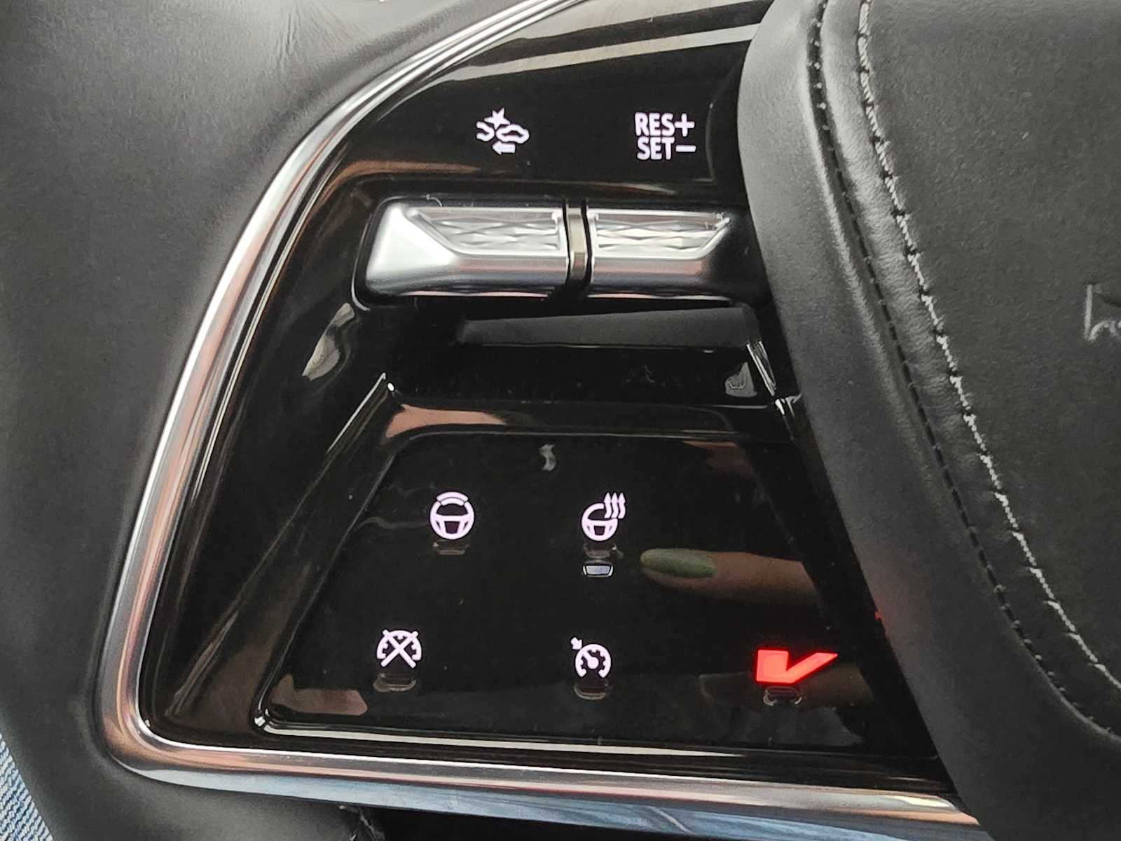 2026 Cadillac LYRIQ V-Series