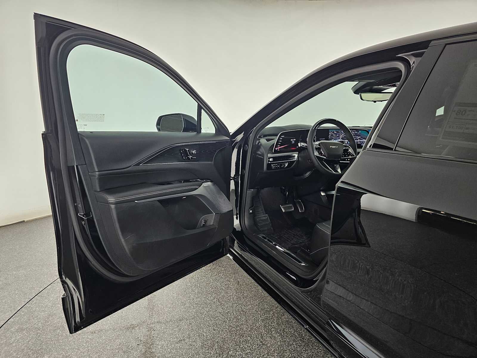 2026 Cadillac LYRIQ V-Series