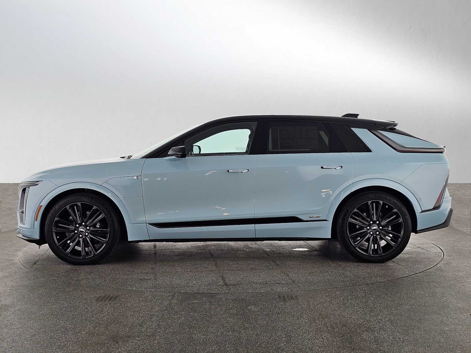 2026 Cadillac LYRIQ V-Series