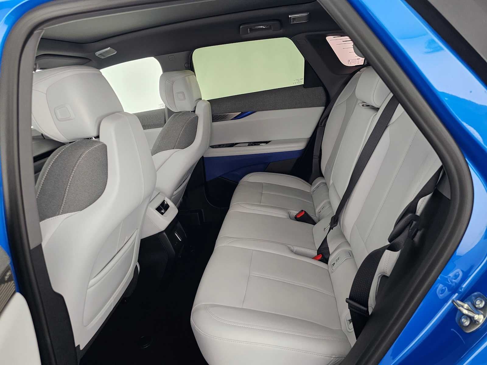 2027 Cadillac OPTIQ Luxury