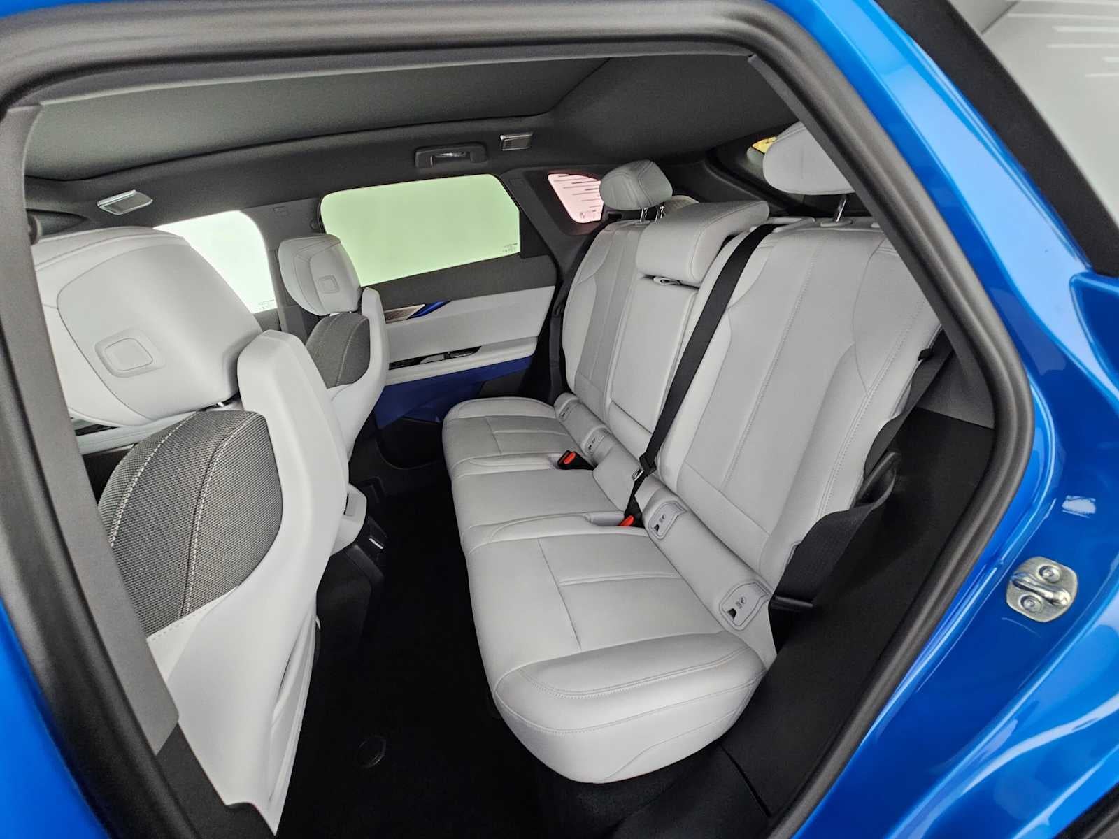 2027 Cadillac OPTIQ Luxury