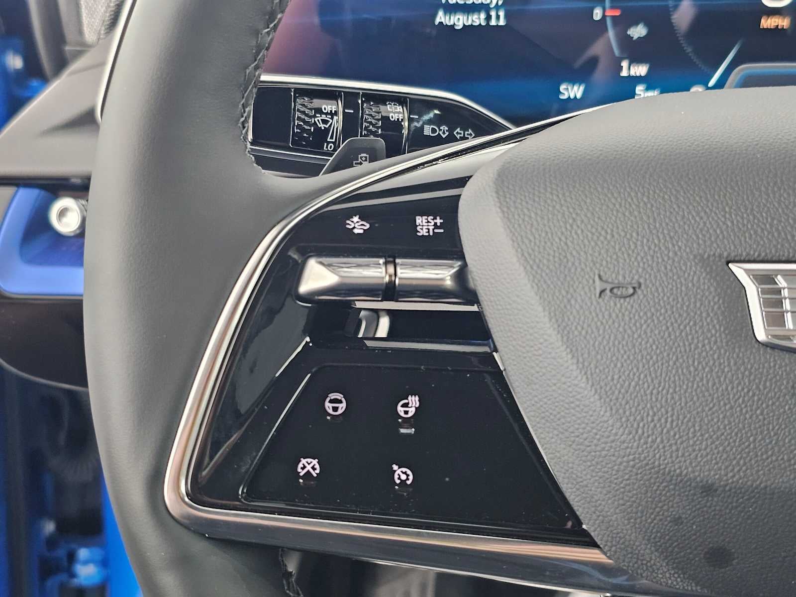 2027 Cadillac OPTIQ Luxury