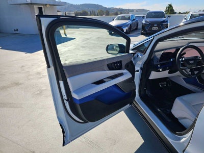 2027 Cadillac OPTIQ Luxury